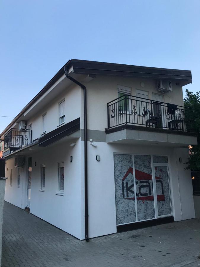 Centar Bruno Apartamento Novi Pazar Exterior foto