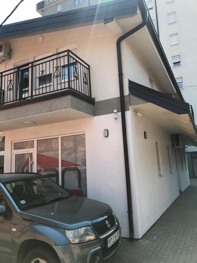 Centar Bruno Apartamento Novi Pazar Exterior foto